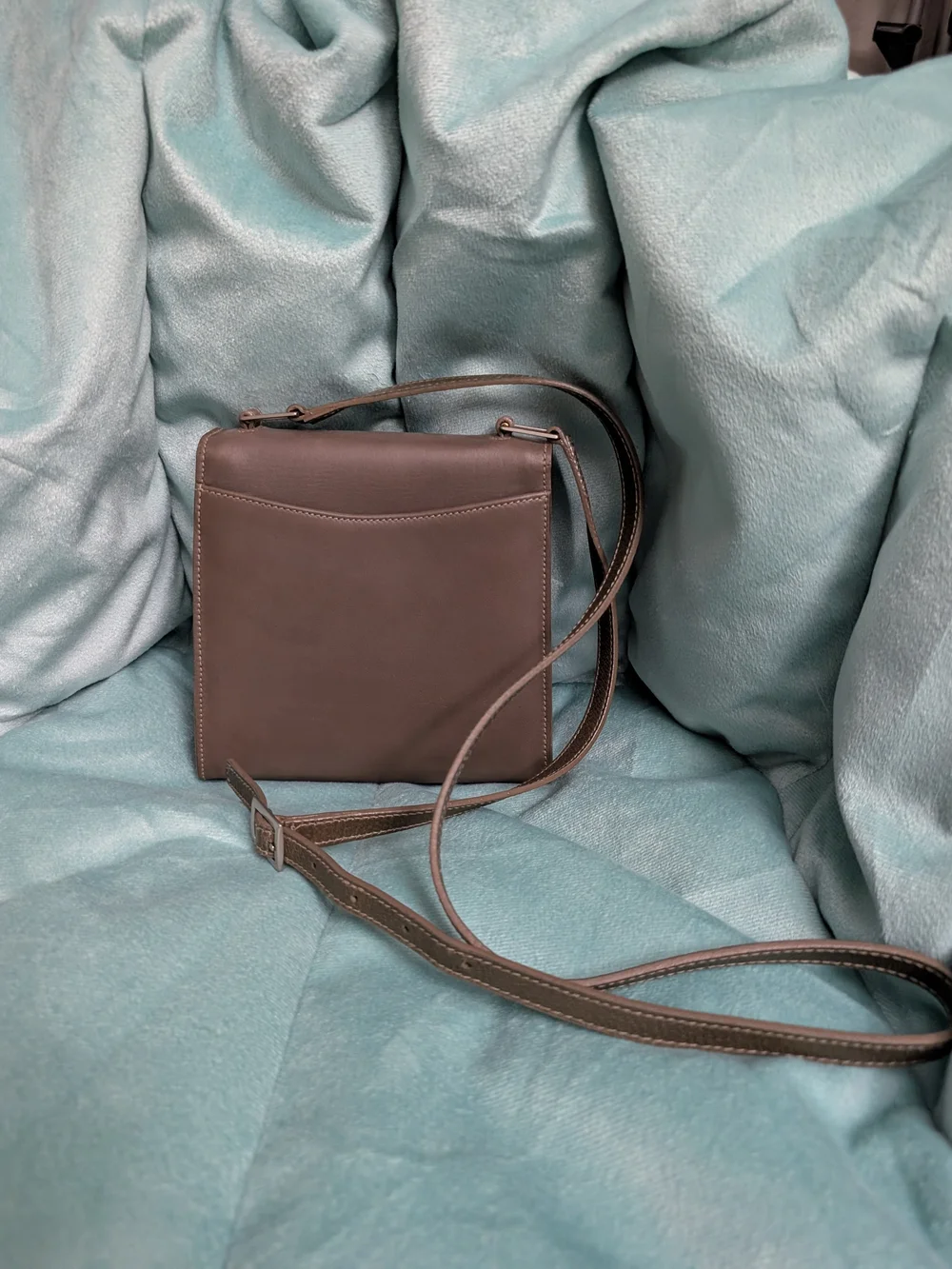 Structured Taupe Leather Crossbody Bag with Secure Clasp